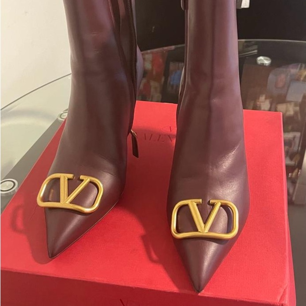 Valentino Bootie T80